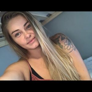 Meet your Posher, Dara